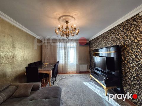 Satılır 3 otaqlı köhnə tikili 90 m²