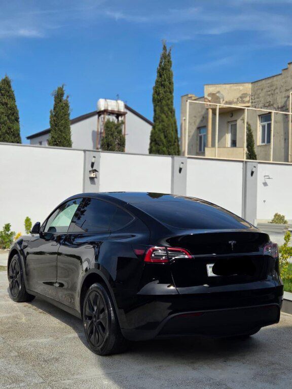Tesla Model Y, 50 kWh, 2023 il, 79 000 km — Avtomobillər, Bakı (8)