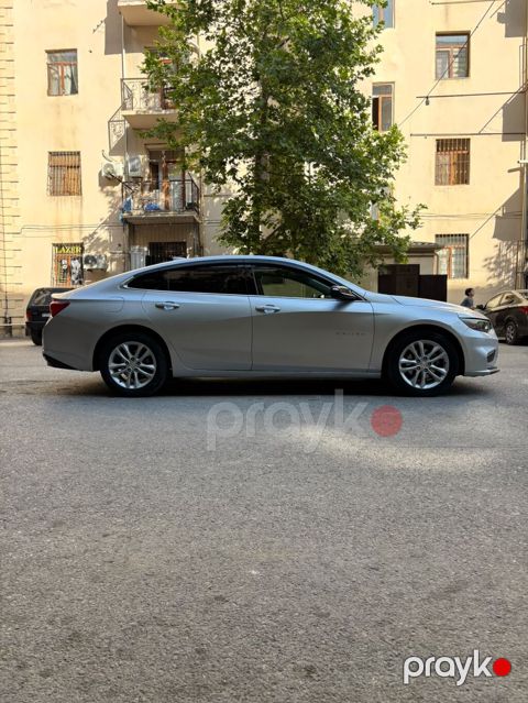 Chevrolet Malibu: 1.5 l | 2018 il 200000 km Sedan