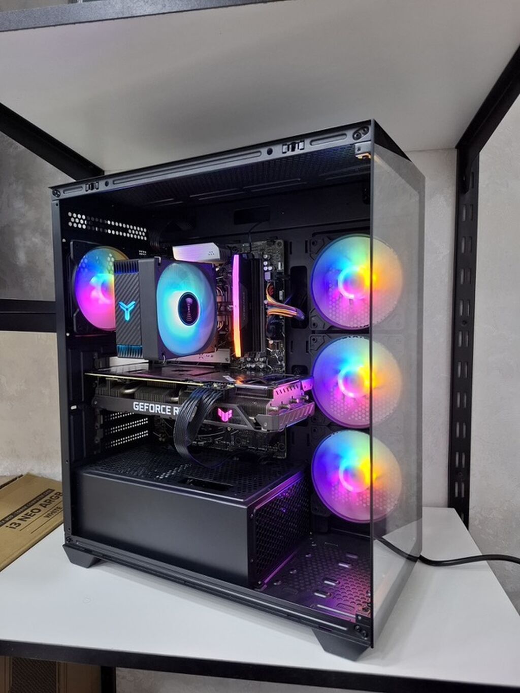 Case akvarium Plata Asus B650 ddr5 Cpu Ryzen 7 8700F Ram 16GB Corsair — Elektronika, Bakı