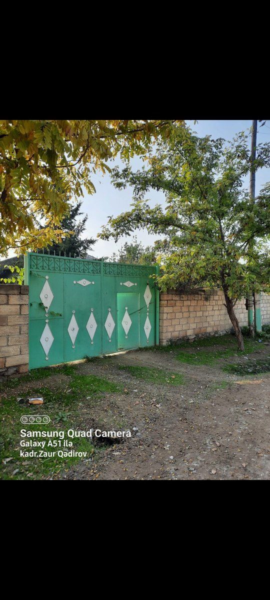 Həyət evi, Şəki küdürlü kəndi — Daşınmaz əmlak, Şəki (10)