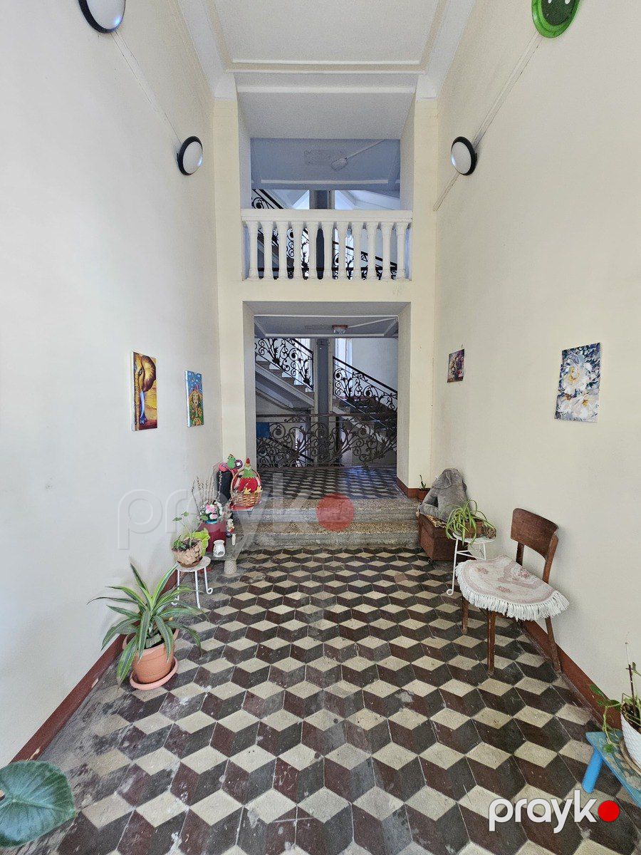 İcarəyə verilir 2 otaqlı köhnə tikili 102 m² — Mənzil, Bakı (9)