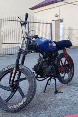 Suzuki motosiklet — kafe-racer layihəsi — Авто