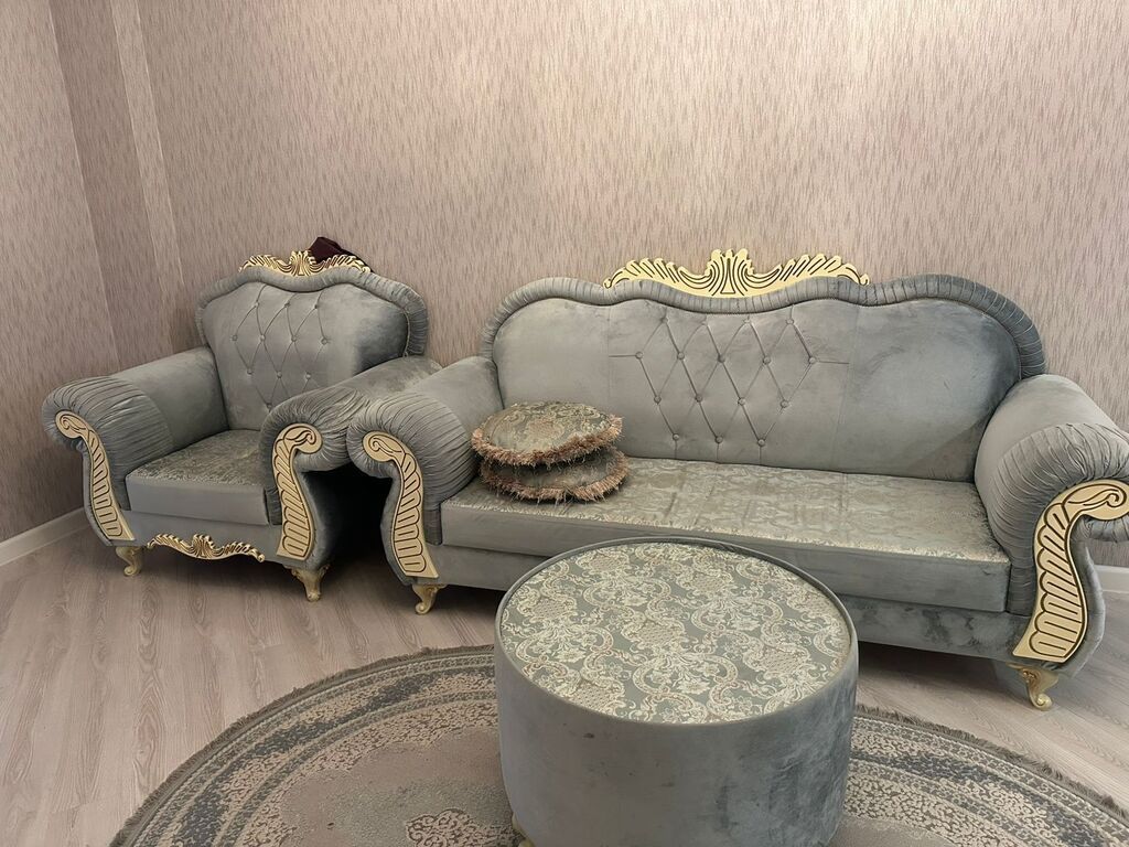 Divan, 2 kreslo, tumba, 2 paduşka yeni kimidir. Firuzəyi rəng üzlüklə — Mebel, Bakı