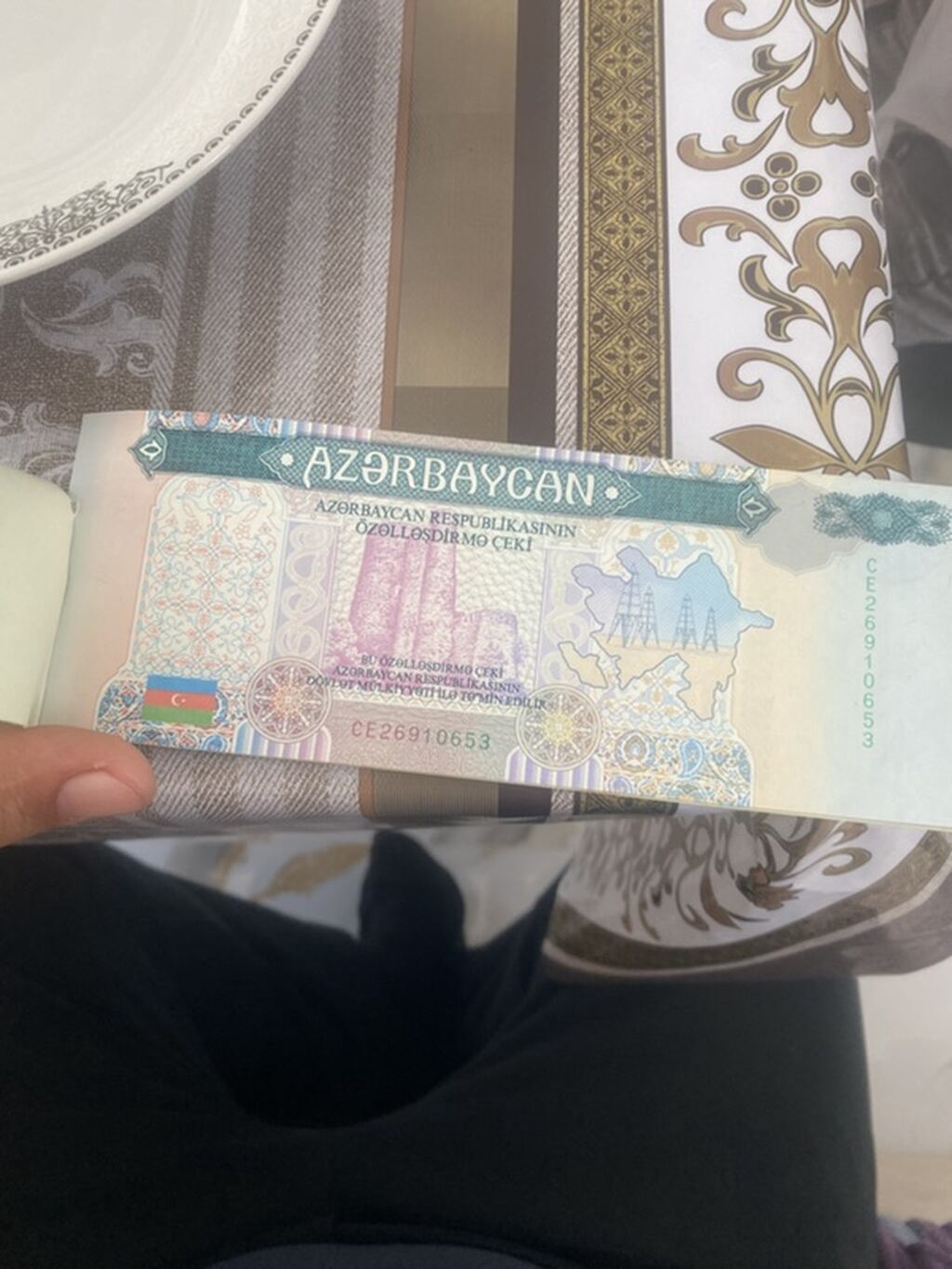 Məhsul: Azərbaycan Respublikasının Özəlləşdirmə çeki Təsvir: -
