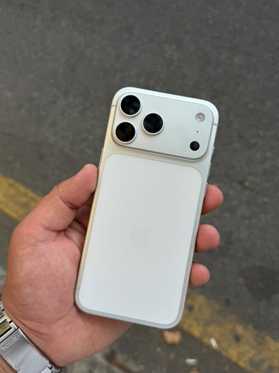 Apple iPhone 17 Pro Max Silver 256GB/12GB — Smartfonlar, Bakı