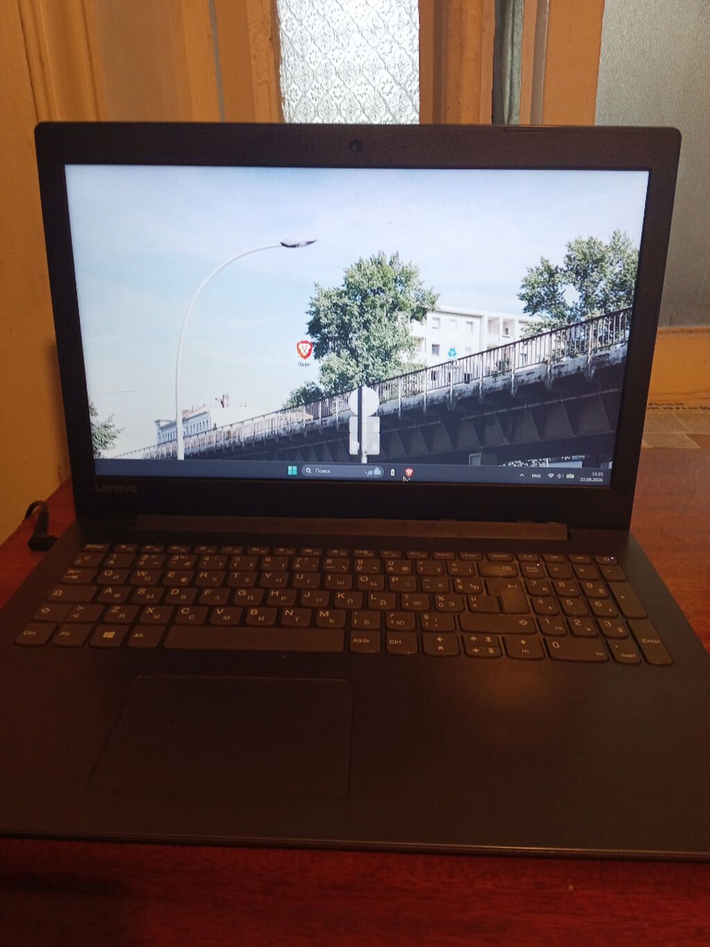 Lenovo noutbuku, siyah rəngli, aksessuarlar ilə — Lenovo, Bakı (3)