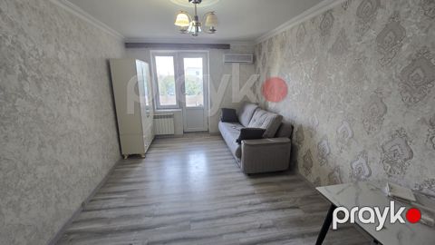 Satılır 1 otaqlı köhnə tikili 37 m²