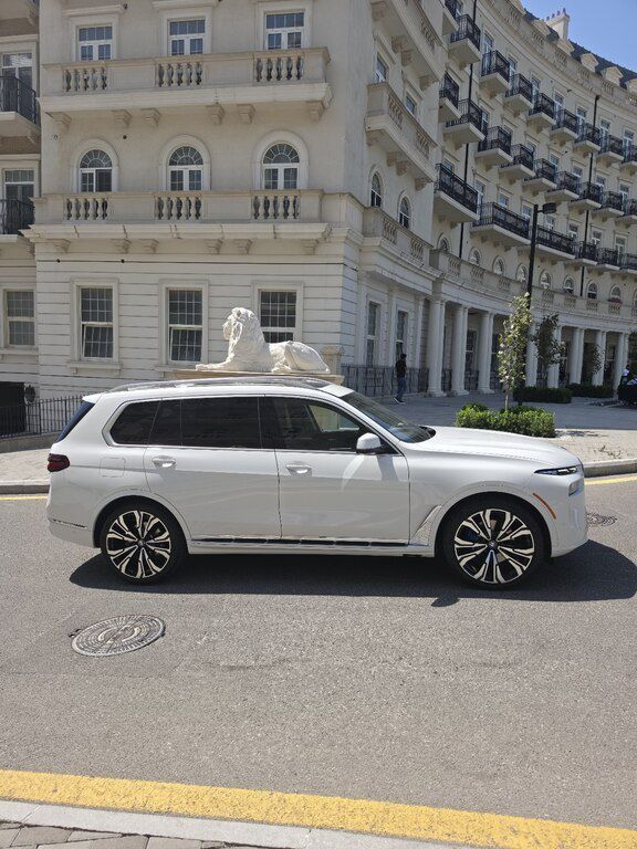 BMW X7, 3.0 L, 2023 il, 44 000 km — Avtomobillər, Bakı (4)