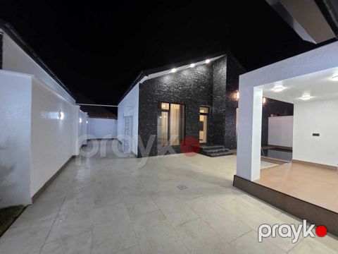 Satılır 4 otaqlı həyət evi/bağ evi 160 m²