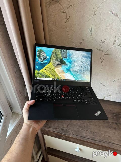 Lenovo ThinkPad, AMD Ryzen 7, 24GB RAM, 256GB SSD, 15.6" Full HD Touchscreen — Bakı