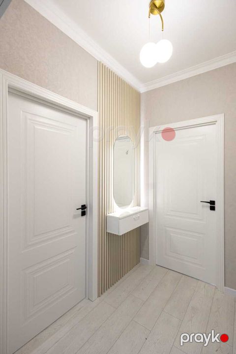 Satılır 2 otaqlı köhnə tikili 45 m²