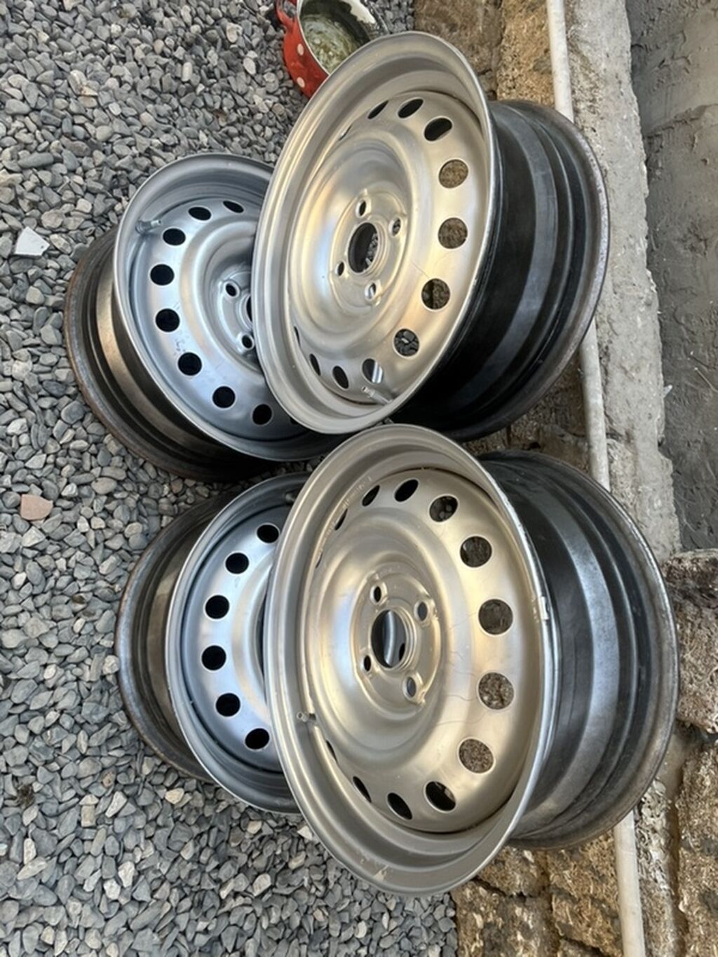 Dəmir disk dəsti – 4 ədəd Bircox maşina gedir catsiz sivarkasizdi R15 — Avto, Digah (2)