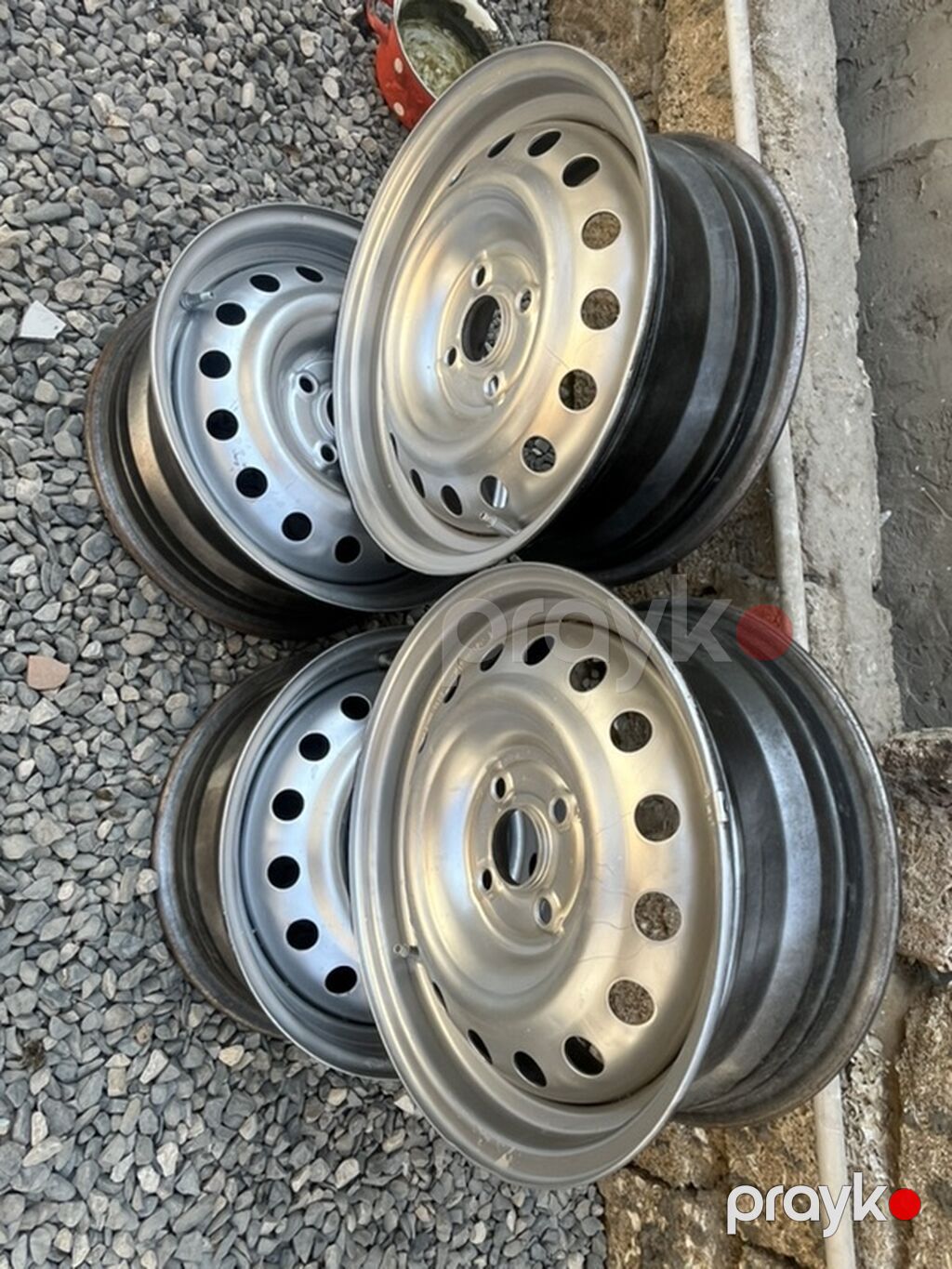 Dəmir disk dəsti – 4 ədəd Bircox maşina gedir catsiz sivarkasizdi R15 — Avto, Digah (2)