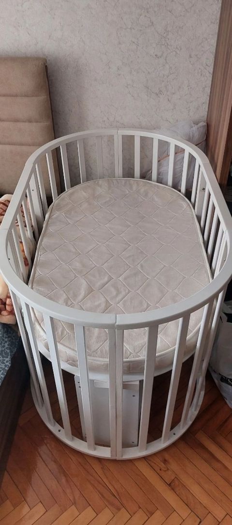 Oğlan və qız üçün, İşlənmiş, Yumru, Beşik, Dəst ilə, Matras ilə, Yellənmə mexanizmi ilə