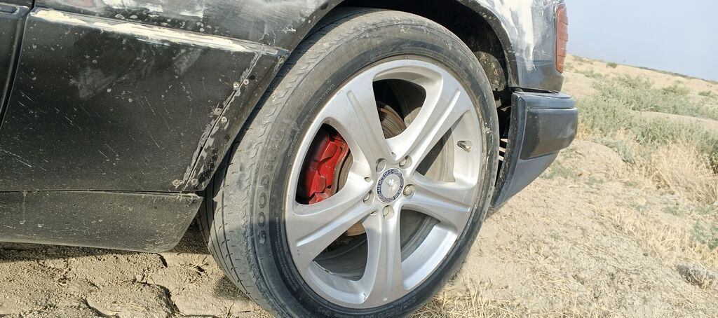 İşlənmiş Disk təkər 245 / 40 / R 18, 5 Boltlu — Təkərlər, Qobustan (3)