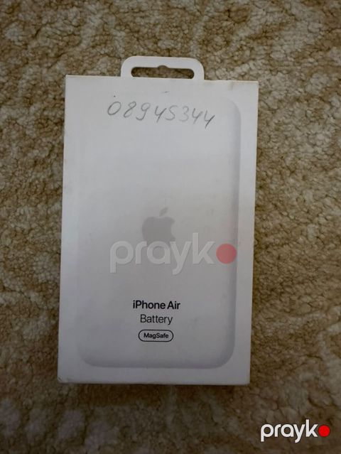 Məhsul: iPhone Air MagSafe Battery Xüsusiyyətlər: - MagSafe dəstəyi