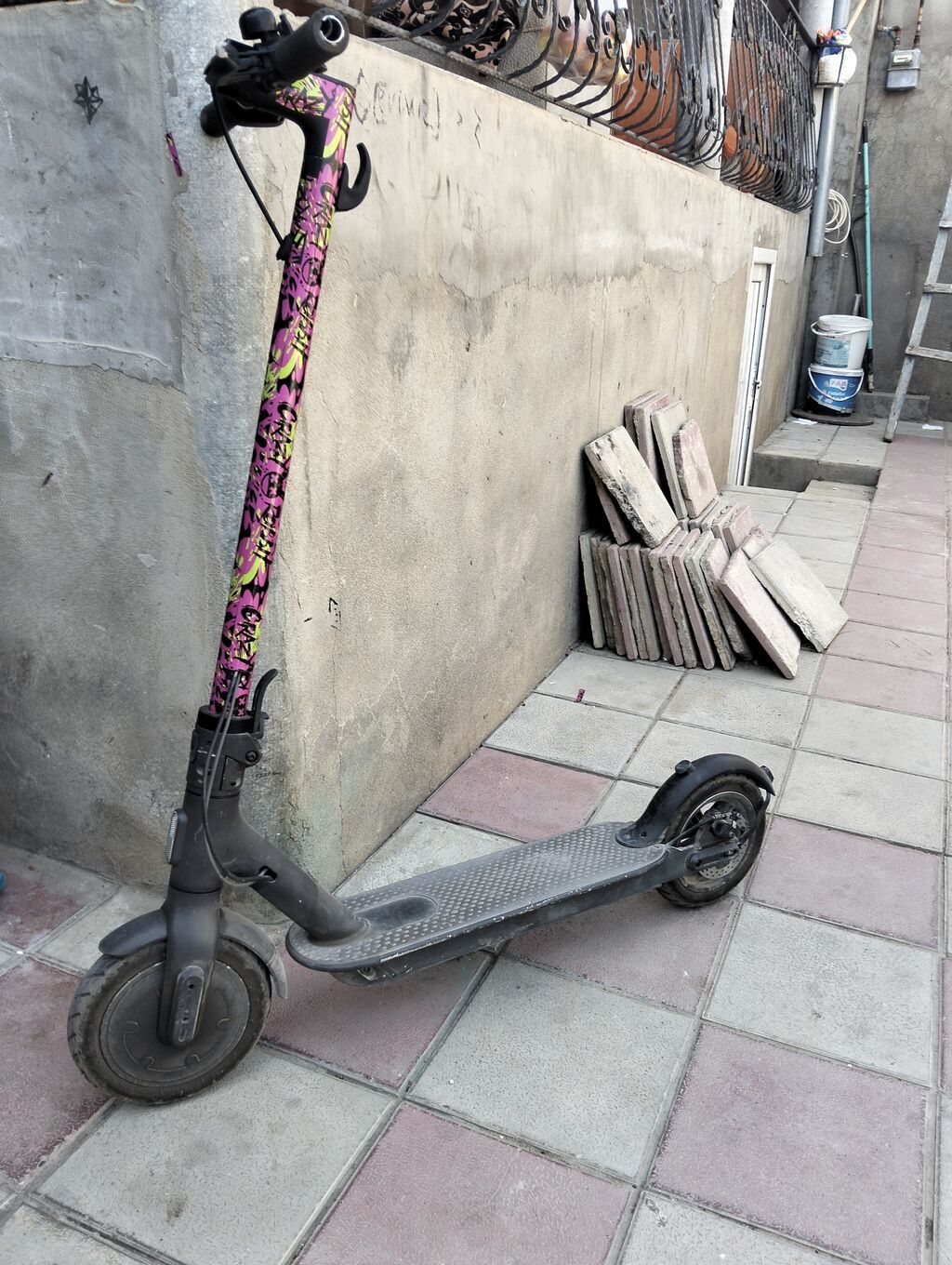 Elektrik skuter – şəhərdaxili gediş-gəliş üçün praktik model - Güclü — Mallar, Mehdiabad (4)