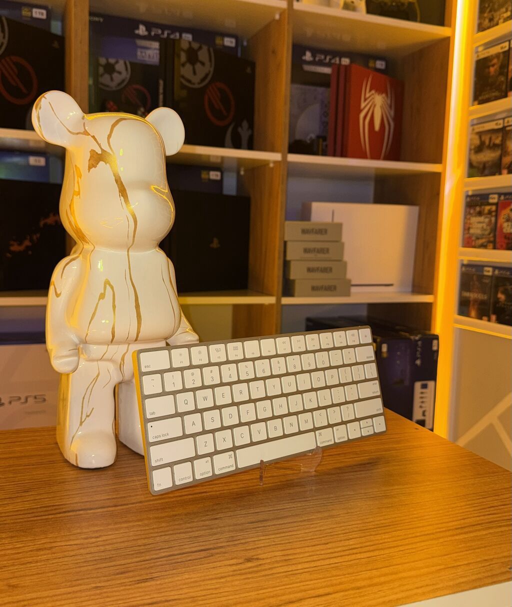 ⌨️ Apple Keyboard Sadə, minimalist və premium dizaynı ilə Apple