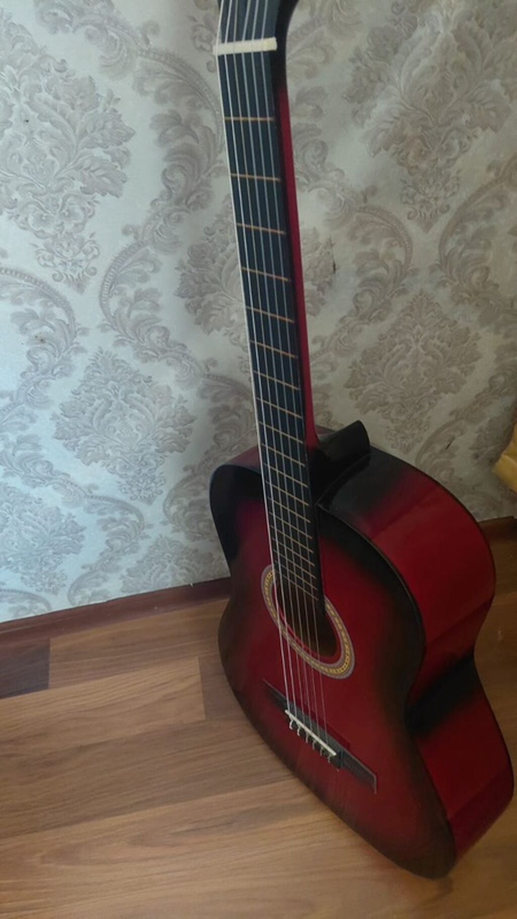 Klassik akustik gitara – 4/4 tam ölçü. Qırmızı-bordo rəng keçişli — Musiqiə alətləri, Masazır (3)