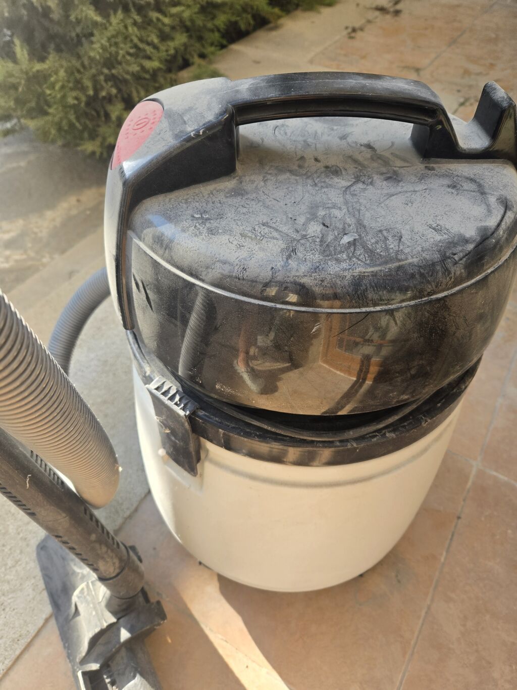 Somex S335 sənaye tipli tozsoran - Model: Somex S335 (etiketdə “Typ S — Elektronika, Bakı (2)