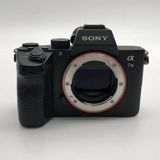 Sony α7 III (A7 III) tam kadr güzgüsüz fotoaparat gövdəsi - 24.2 MP — Фото и видеотехника