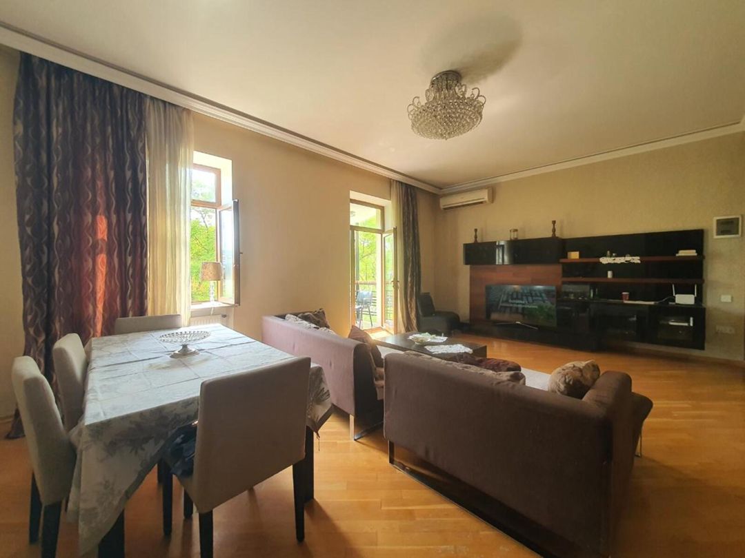 İcarəyə verilir 3 otaqlı köhnə tikili 110 m² — Mənzil, Bakı (11)