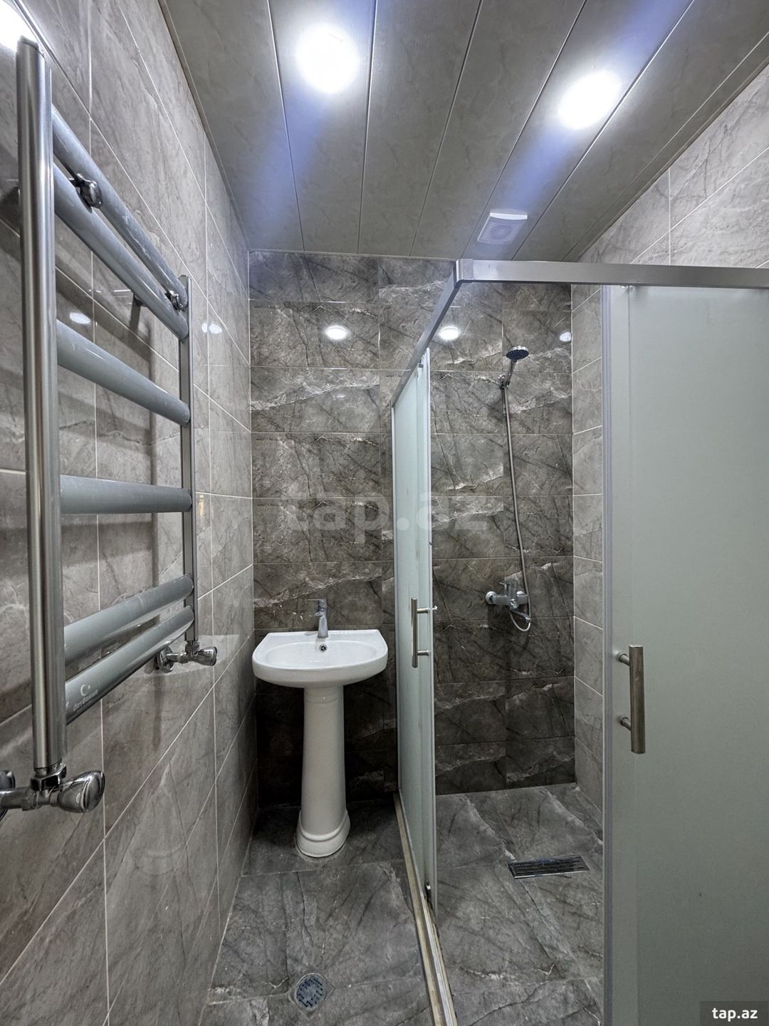 2-otaqlı yeni tikili, Bayıl qəs., 80 m² — Daşınmaz əmlak, Bakı (6)