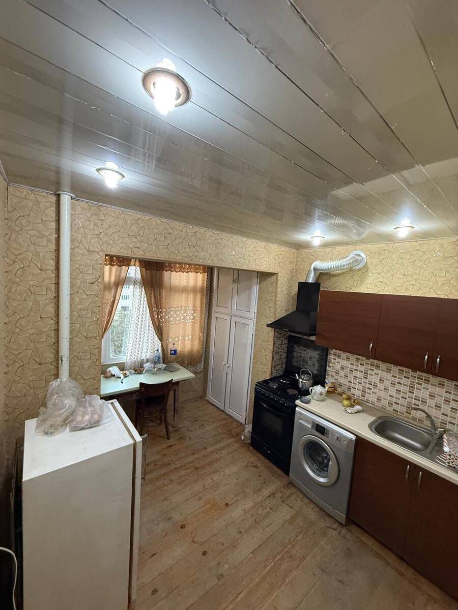 Satılır 4 otaqlı köhnə tikili 105 m² — Mənzil, Bakı (10)