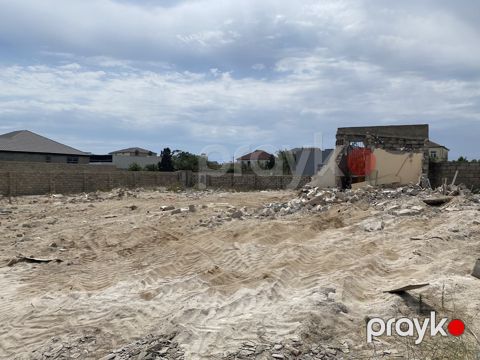 2.8 sot torpaq sahəsi, Şüvəlan qəs — Bakı