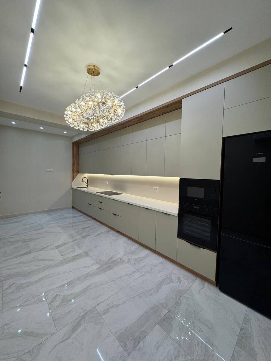 Satılır 4 otaqlı yeni tikili 185 m² — Mənzil, Bakı (2)