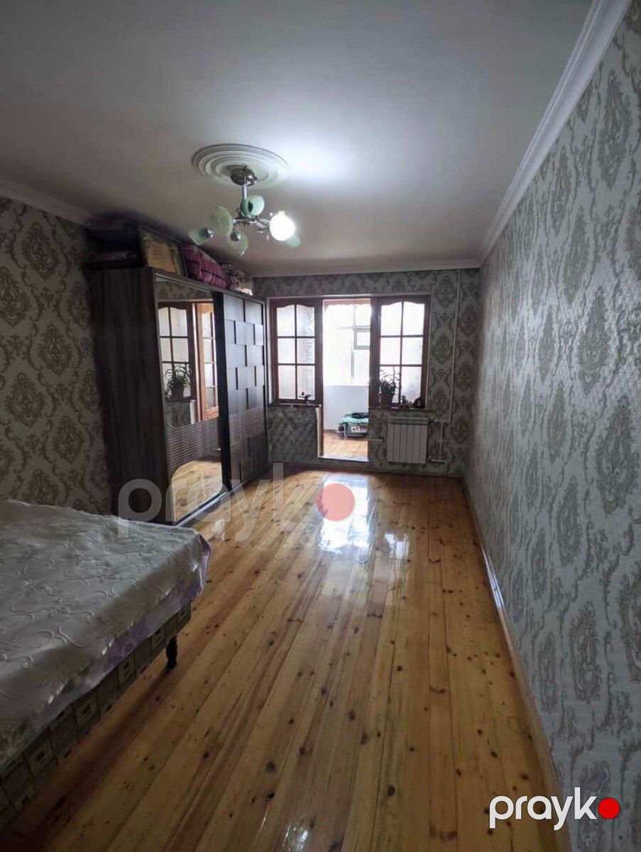 Satılır 4 otaqlı köhnə tikili 90 m² — Mənzil, Bakı (9)
