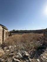 4 sot, Tikinti — Daşınmaz əmlak