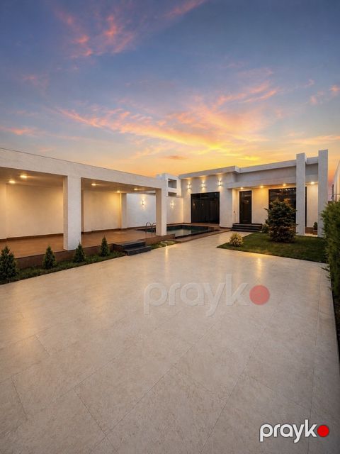 Satılır 4 otaqlı həyət evi/bağ evi 140 m²