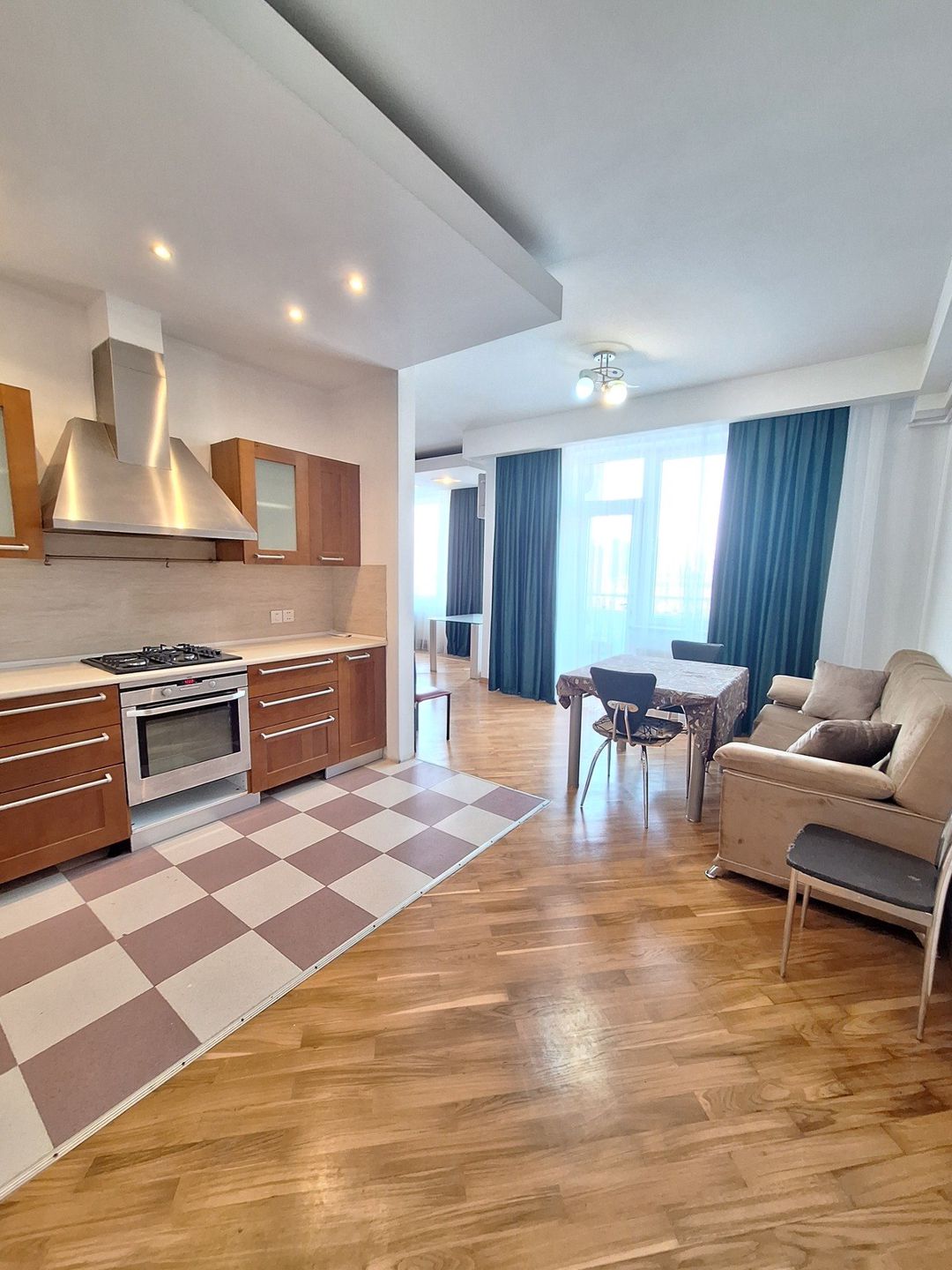 İcarəyə verilir 4 otaqlı yeni tikili 160 m² — Mənzil, Bakı (4)