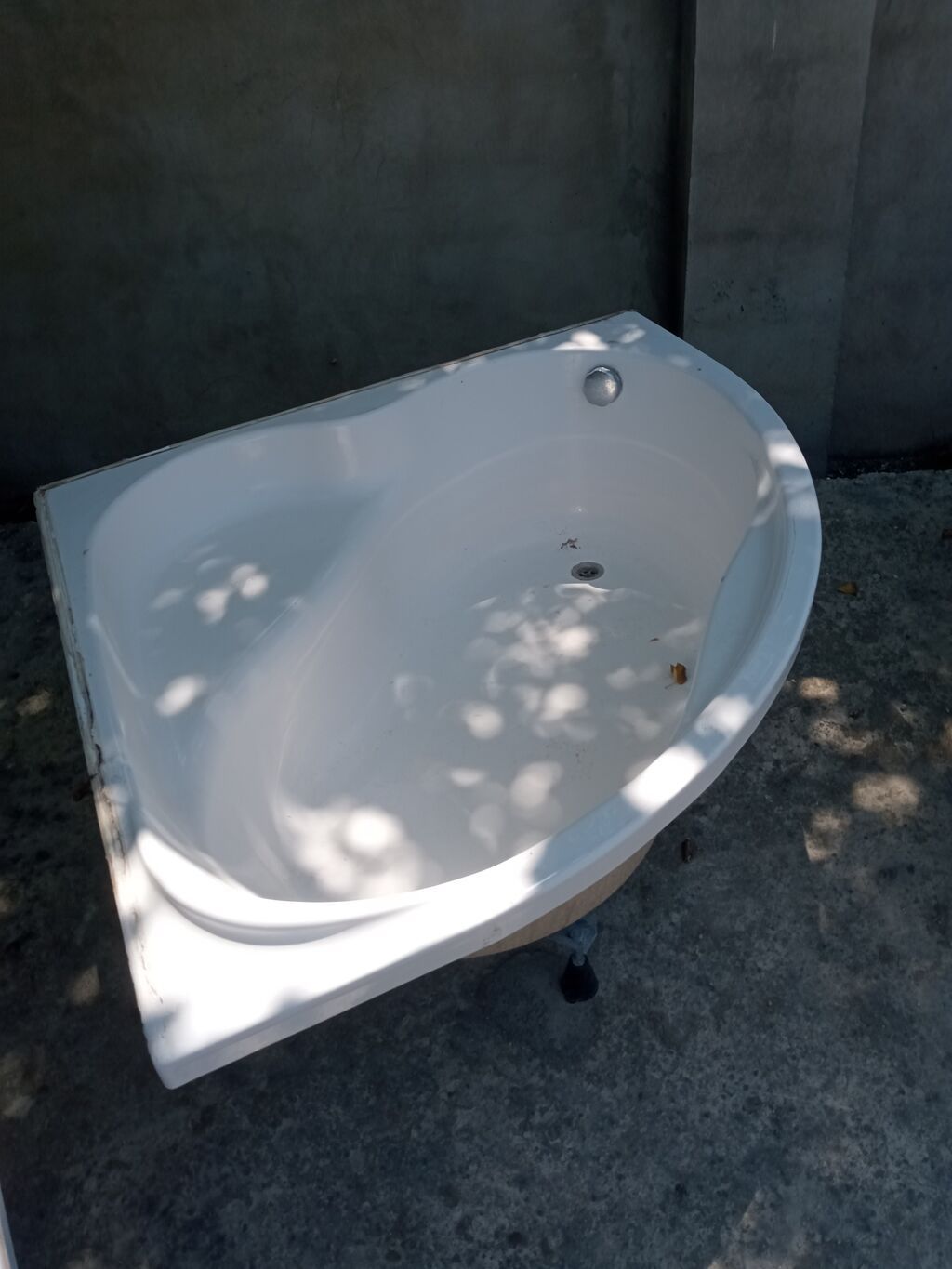 Pli hidromasaj vannası (jakuzzi) - Forma: üçbucaq/künc quruluşlu, 2 — Santexnika, Bakı (3)