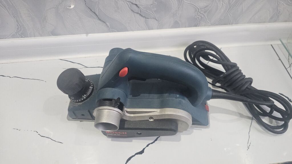 Bosch GHO 26-82 Professional elektrikli rəndə - Güclü şəbəkə ilə — Alətlər, Bakı