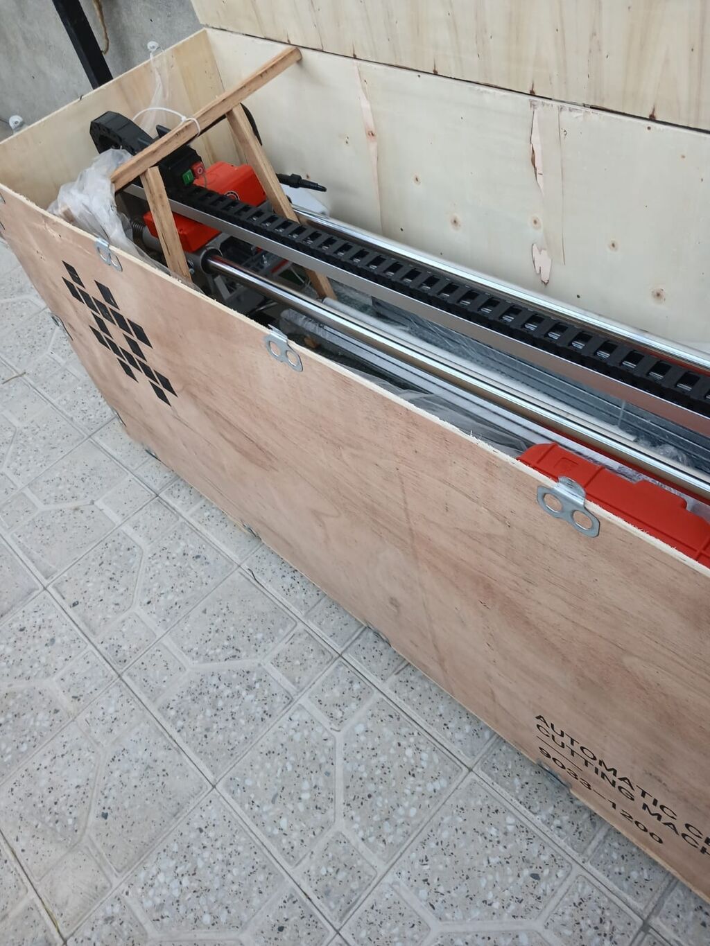 Avtomatik Keramik Plitə Kəsən Maşın – model 9033 Texniki təyinat: -