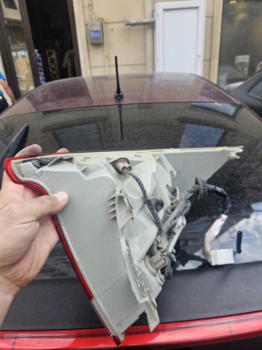 Honda İnsight arxa stop farası — Ehtiyat hissələri və aksesuarlar, Bakı (3)