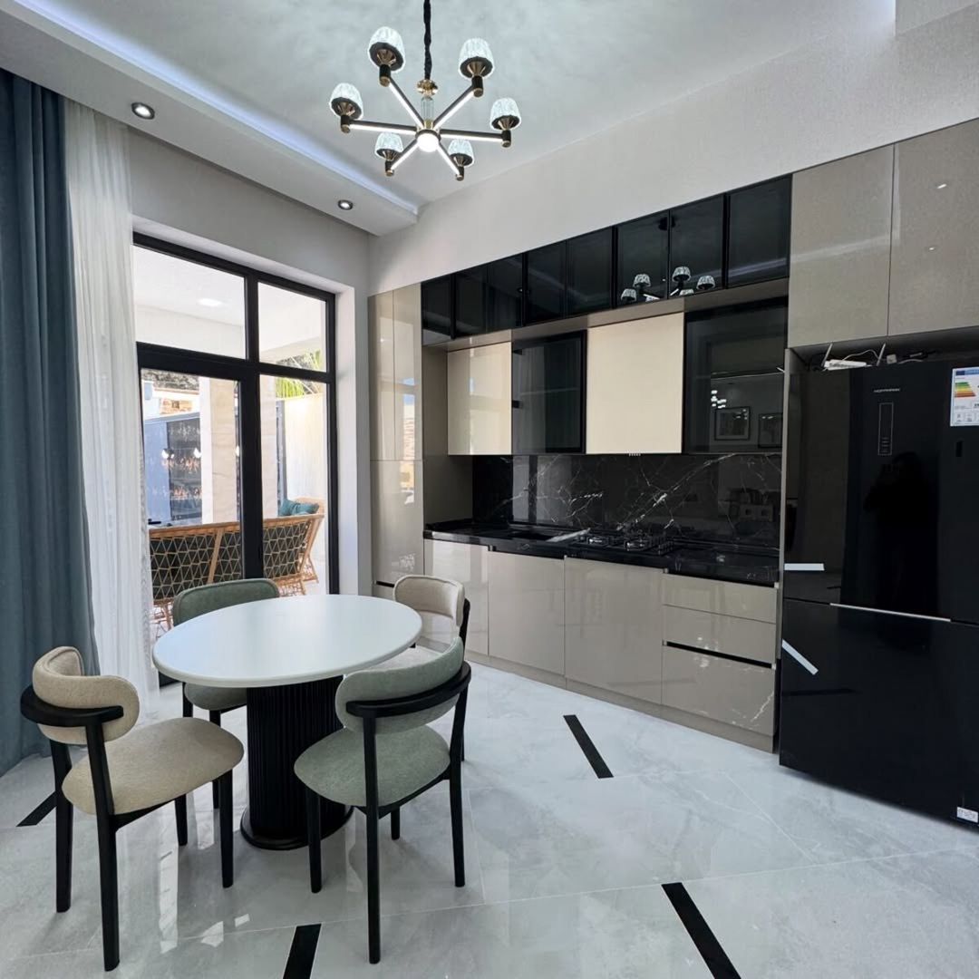 Satılır 4 otaqlı həyət evi/bağ evi 170 m² — Ev, villa, Bakı (9)