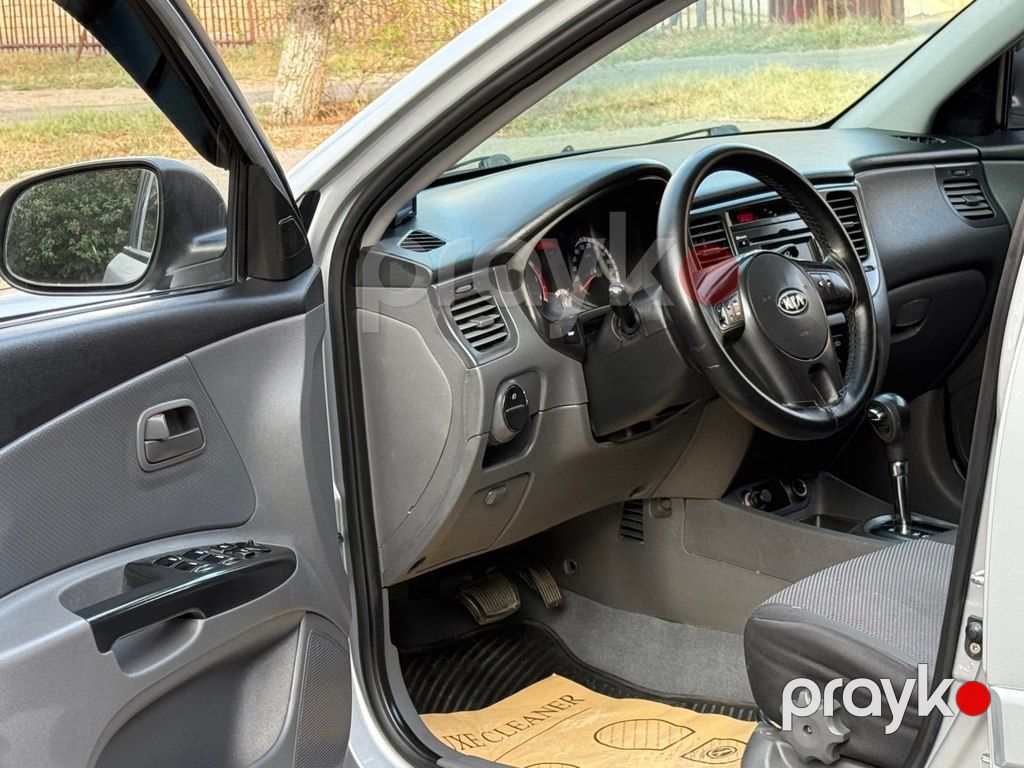 Kia Rio, 1.5 L, 2010 il, 267 000 km — Avtomobillər, Bakı (9)