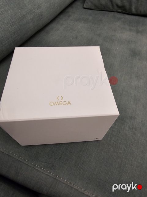 Omega qol saatı
