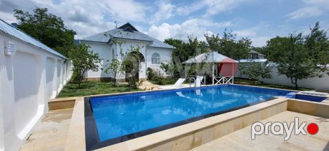 Satılır 2 otaqlı həyət evi/bağ evi 118 m²