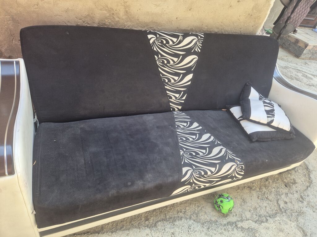 Modern dizaynlı 3 nəfərlik divan - Rəng: qara-ağ kombinasiyası - Üst — Mebel, Bakı (2)