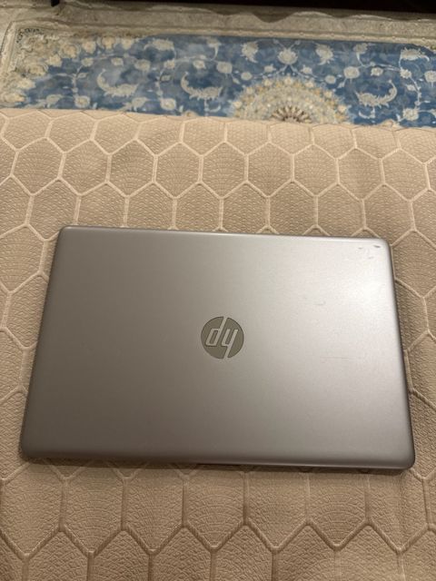 Noutbuk HP