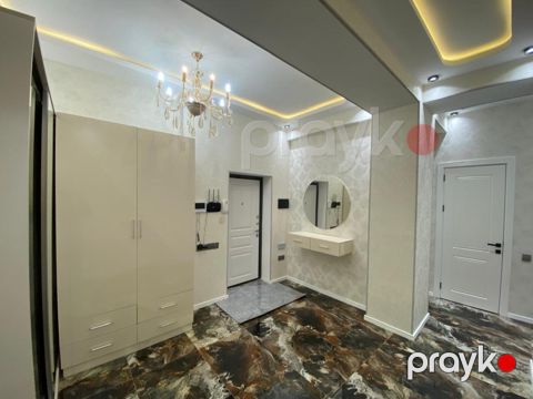İcarəyə verilir 3 otaqlı yeni tikili 140 m²