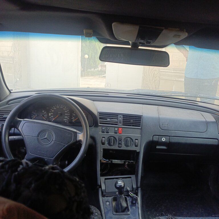 Mercedes C 200, 2.0 L, 1994 il, 555 565 km — Avtomobillər, Gəncə (10)