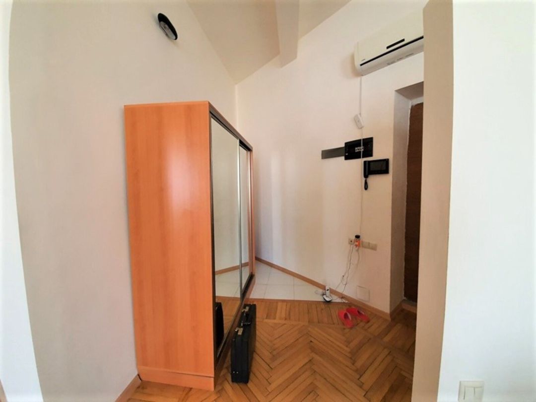 İcarəyə verilir 2 otaqlı köhnə tikili 80 m² — Mənzil, Bakı (6)