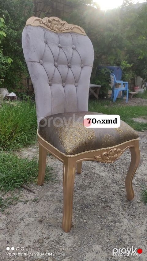 Klassik dizaynlı yemək otağı stulu — Barok üslubu
