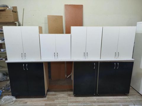 Metbex mebeli satilir 315azn.Olcu 2.80sm.Rezapali petle ve ruckalari